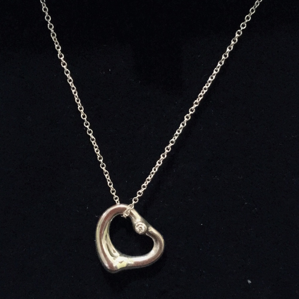 Tiffany necklace with diamond